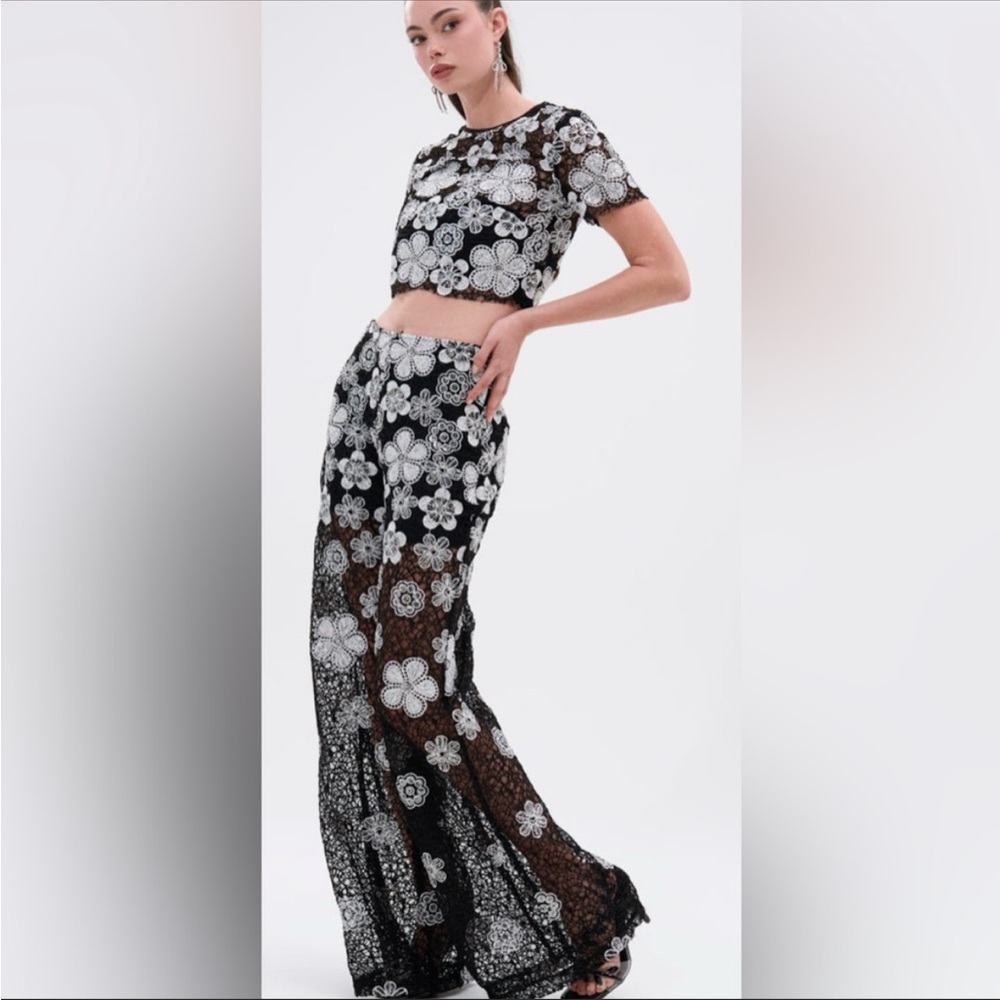 Stunning Akira beaded co ord pants & crop set
